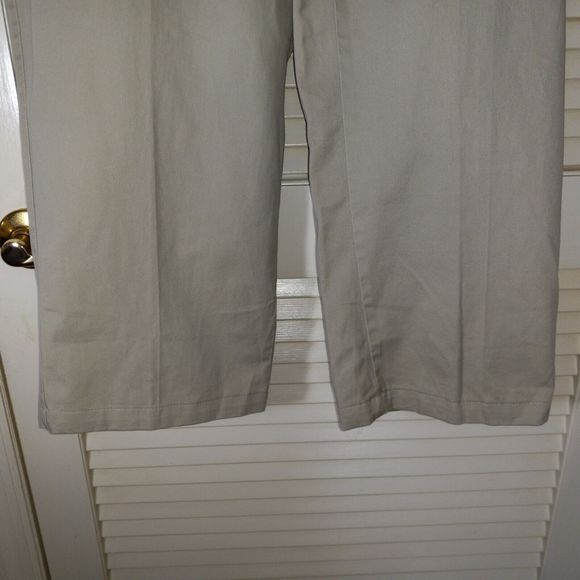 Harbor Bay Pants Mens Tag Size XL/28 (Measures Inseam 26") Khaki Elastic Waist - Picture 8 of 16